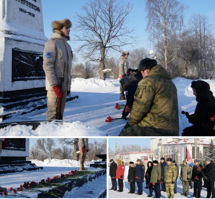 Офицер Росгвардии по Архангельской области принял участие в церемонии возложения цветов